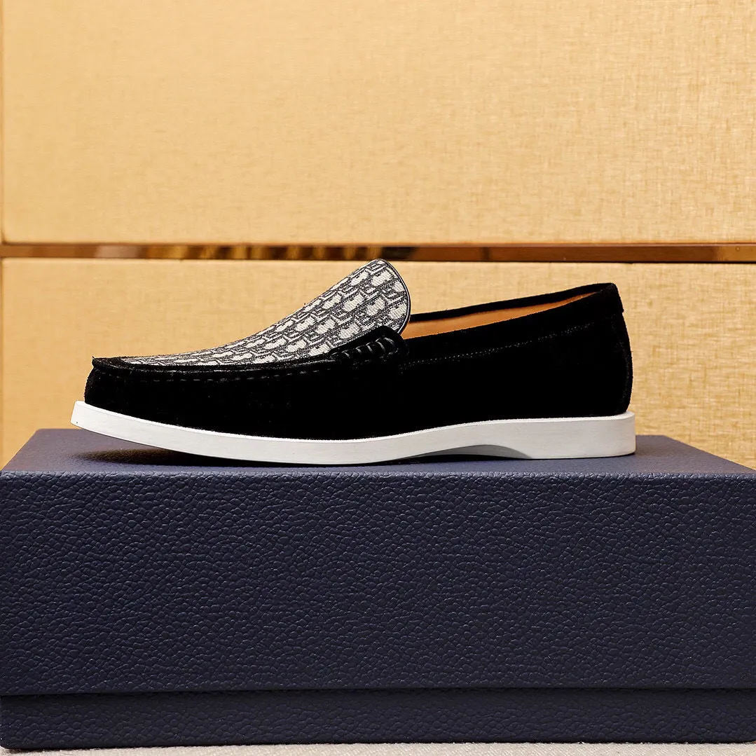 Men's shoes 💰460 💐 Product trademark: Dior "Dior" casual leather shoes Regular size: 38-44 (45.46.47🉑️Customized) Product materials: Selected Italian imported first-layer calfskin upper, imported water-dyed 🐂 cowhide lining. Strong three-dimensional visual effect, rubber outsole Color: 3⃣️colors available
